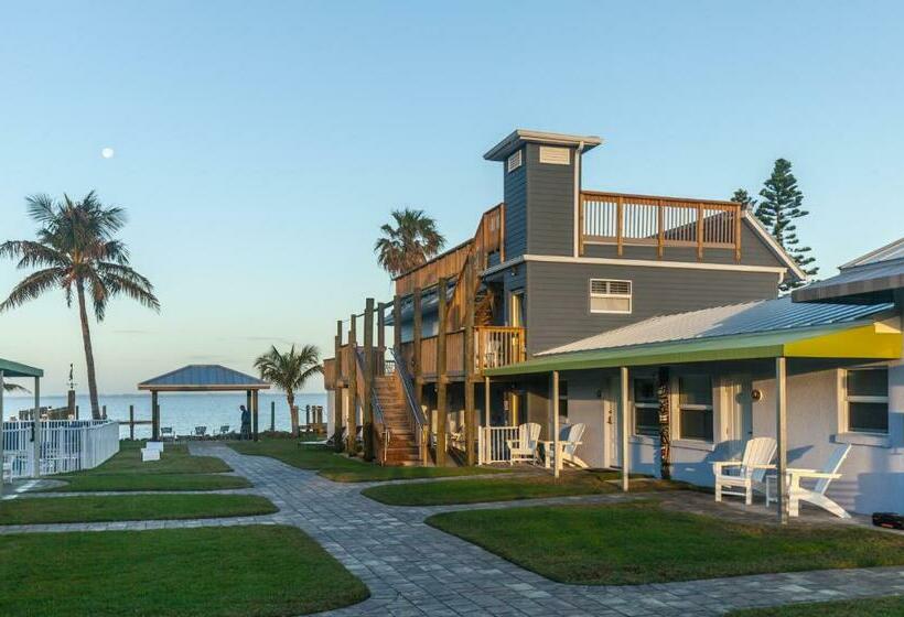 فندق على الطريق Lost Inn Paradise