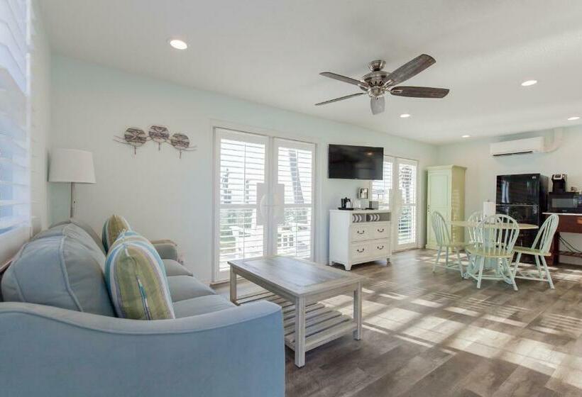 فندق على الطريق Lost Inn Paradise