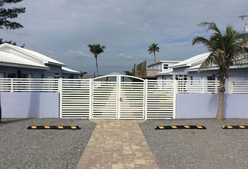 فندق على الطريق Lost Inn Paradise