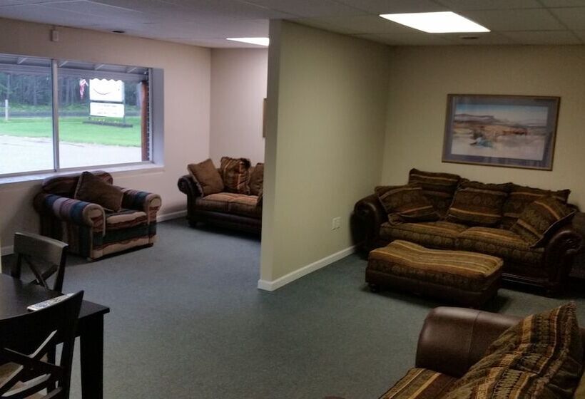 모텔 North Winds Lodge