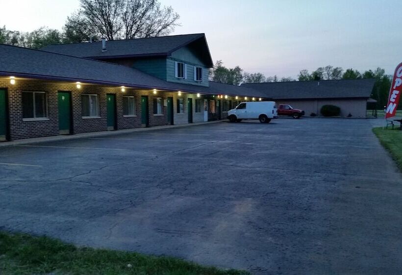 모텔 North Winds Lodge