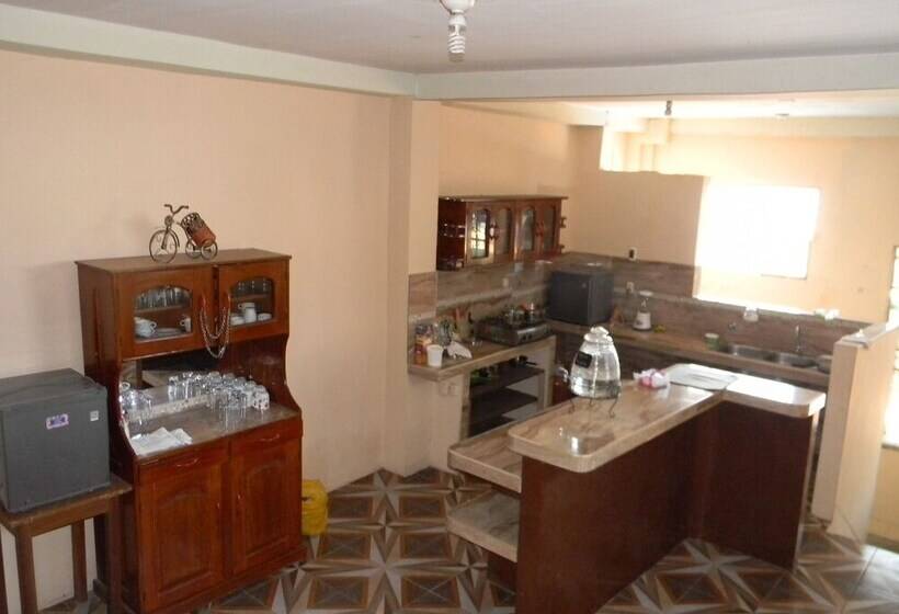 膳宿费 Amazon Dream Hostel