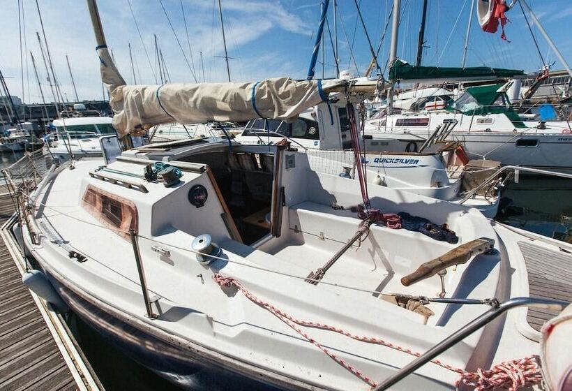 پانسیون Charmant Voilier Nuit Insolite