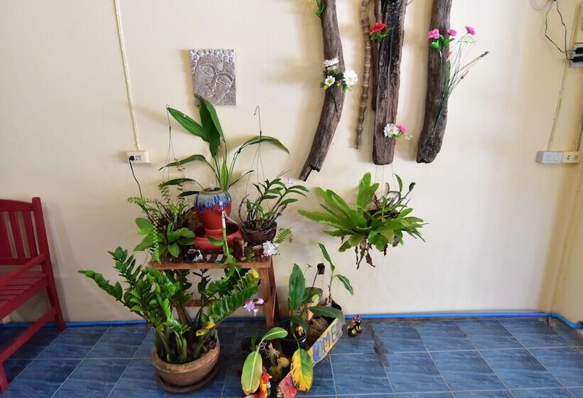 Пансион Enjoy @house