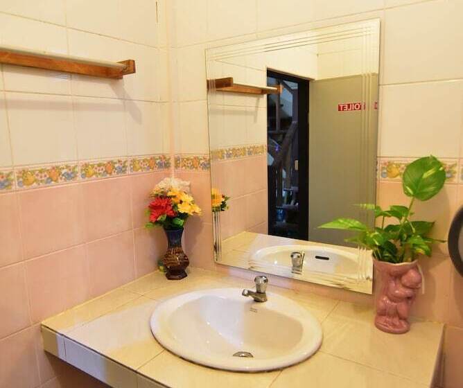 Пансион Enjoy @house