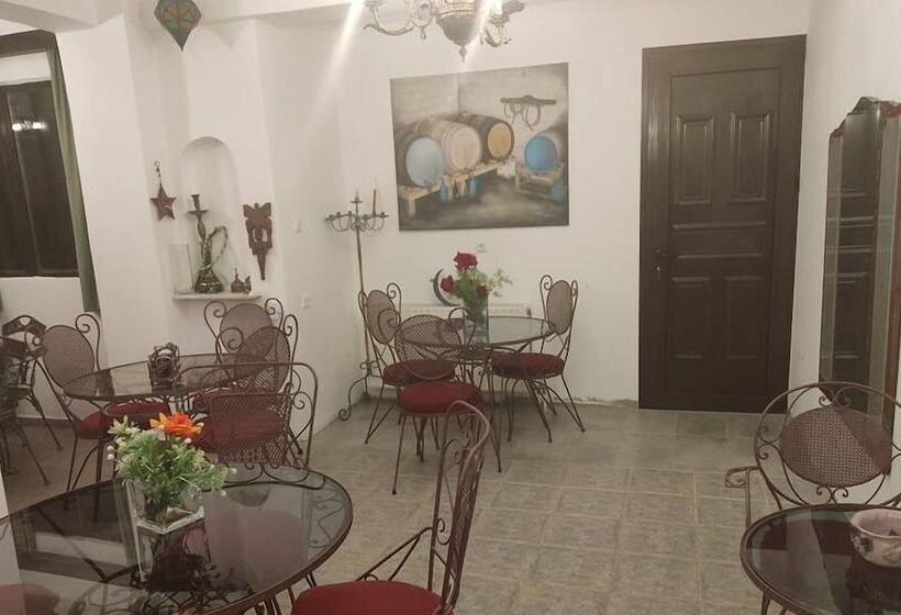 פנסיון Guest House Kithairon