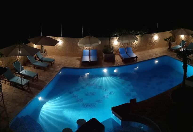 פנסיון Guest House Kithairon