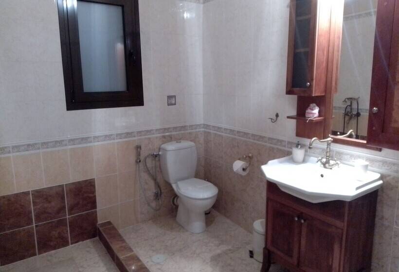 פנסיון Guest House Kithairon