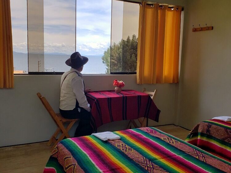 פנסיון Jamuy Amantani Lodge De All Trip