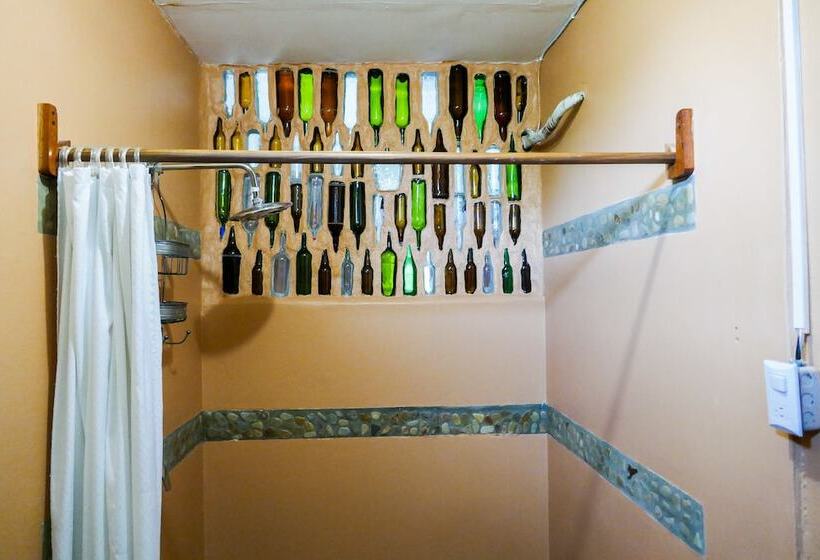 פנסיון Nuestra Casa