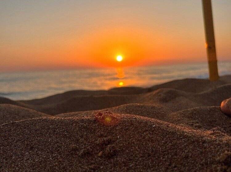 פנסיון Sea View Kourouta