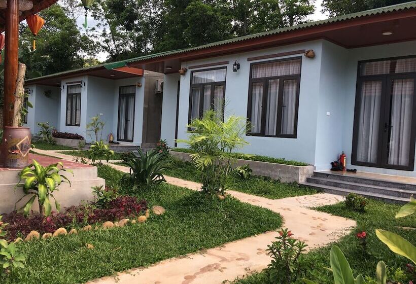 پانسیون Son River House