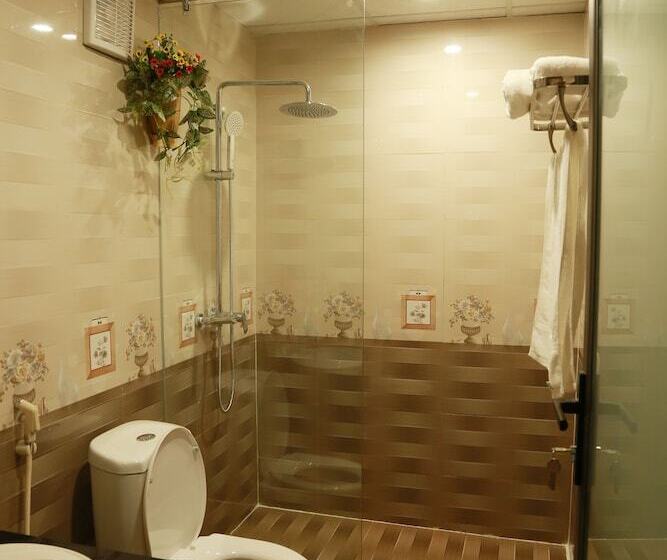 پانسیون Son River House