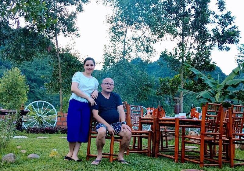 پانسیون Son River House