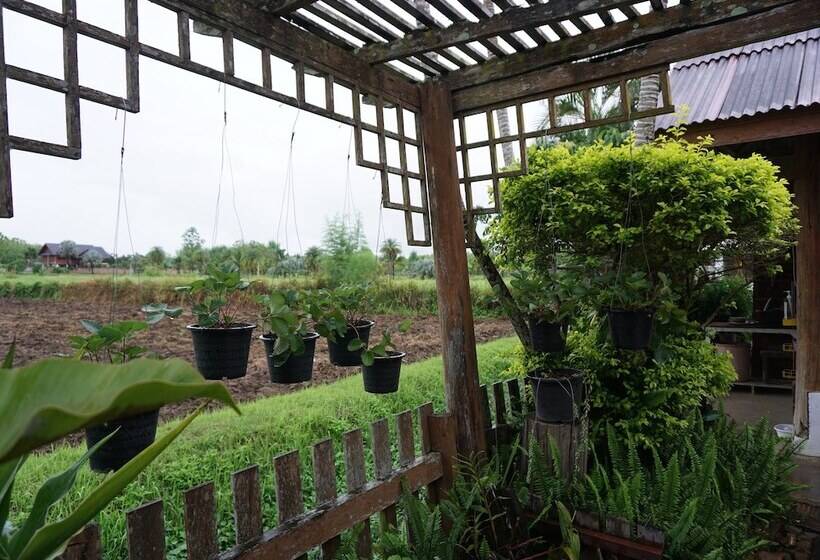 Пансион The Diamond Lannara Swiss Valley