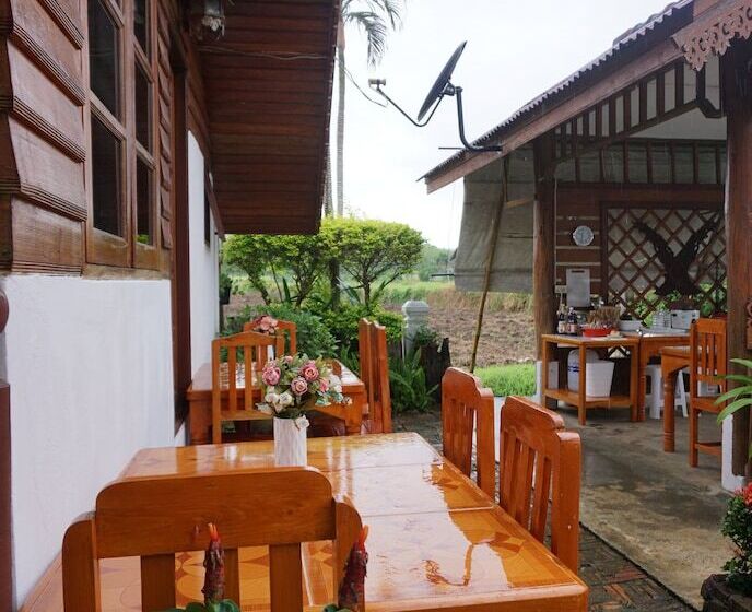 Пансион The Diamond Lannara Swiss Valley