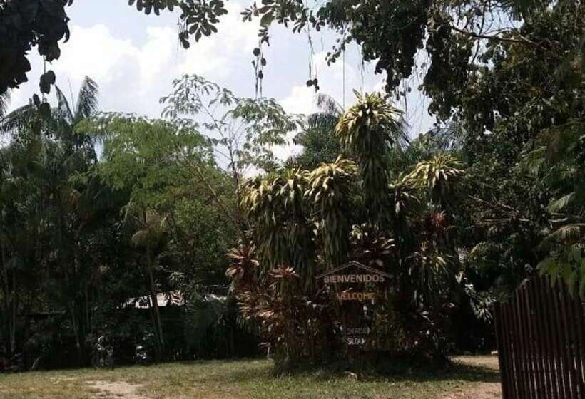 پانسیون Villa Hermosa De Tambopata