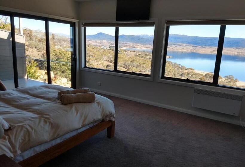 ペンション Willow Bay Lodge