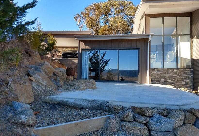 ペンション Willow Bay Lodge