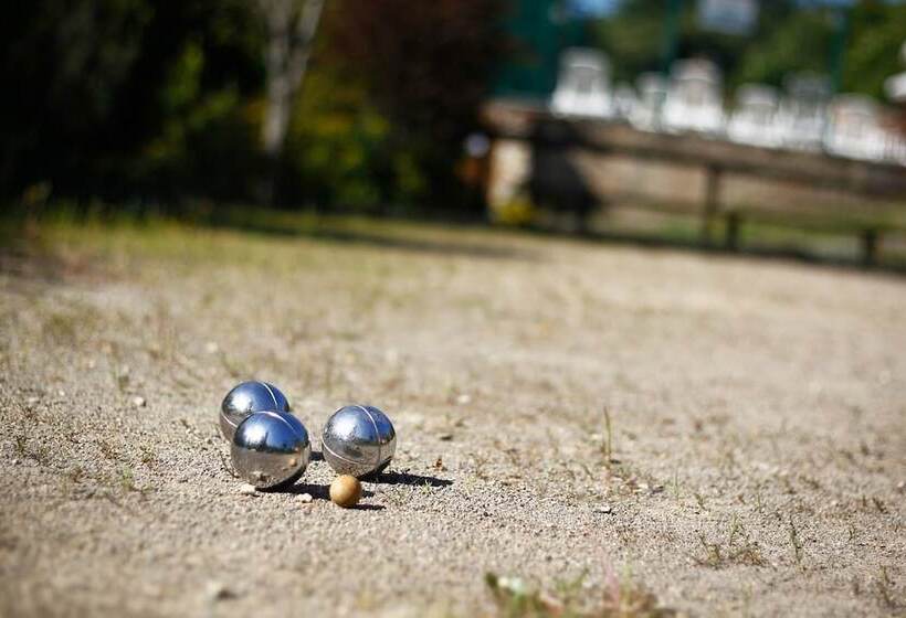 住所  Odésia Vacances Domaine Du Thronnet