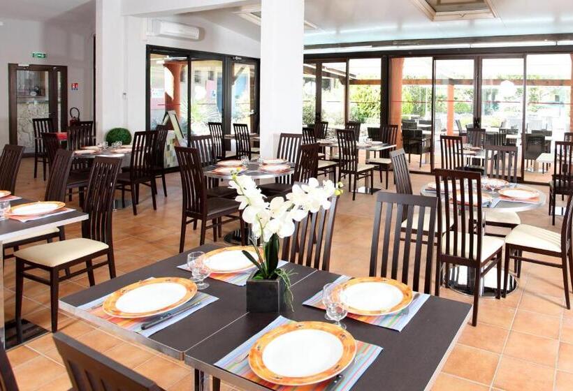 住所  Odésia Vacances Domaine Du Thronnet