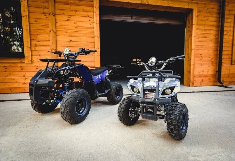 אתר נופש Eco Hotel Izumrudniy Les