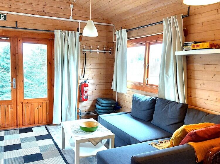 ásgeirsstaðir Cottages