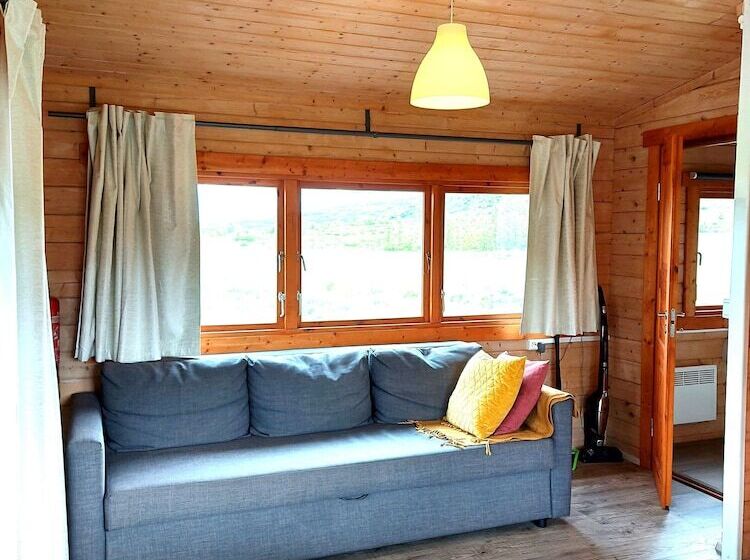 ásgeirsstaðir Cottages