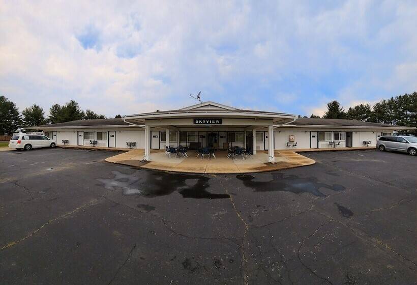 Skyview Motel