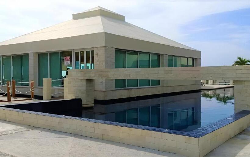 בית מלון כפרי Ar Solymar