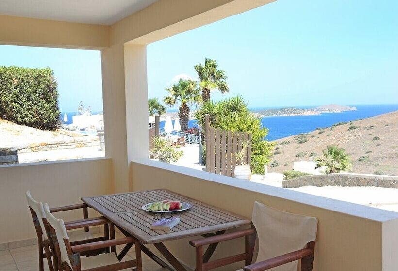 Sunrise Beach Suites