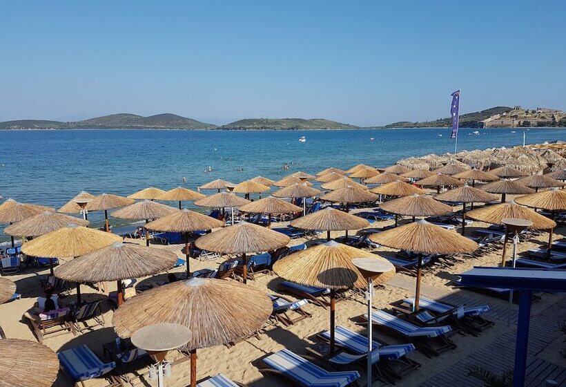 The Blue Beach Apartments