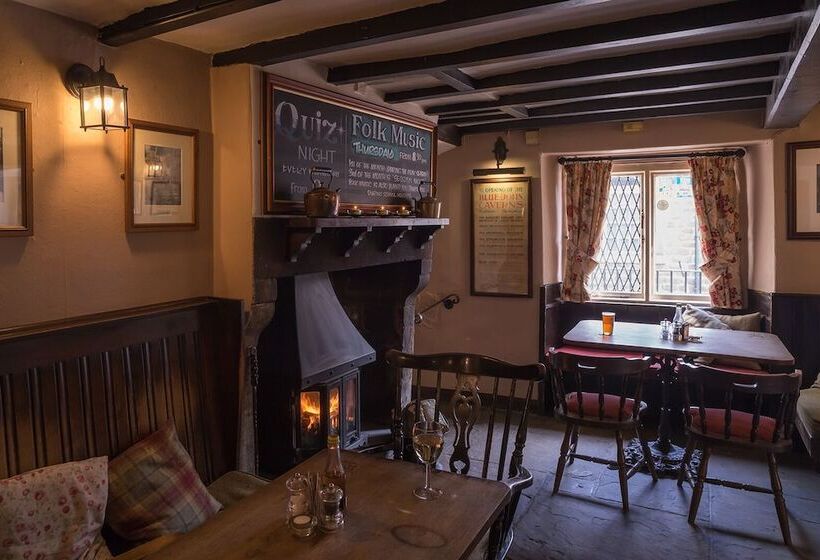 The Cheshire Cheese Inn