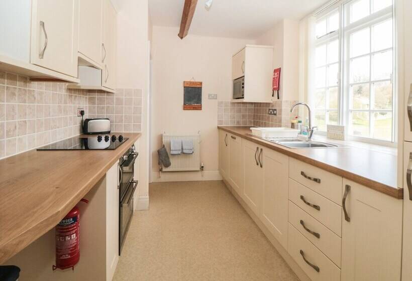 The Old School House