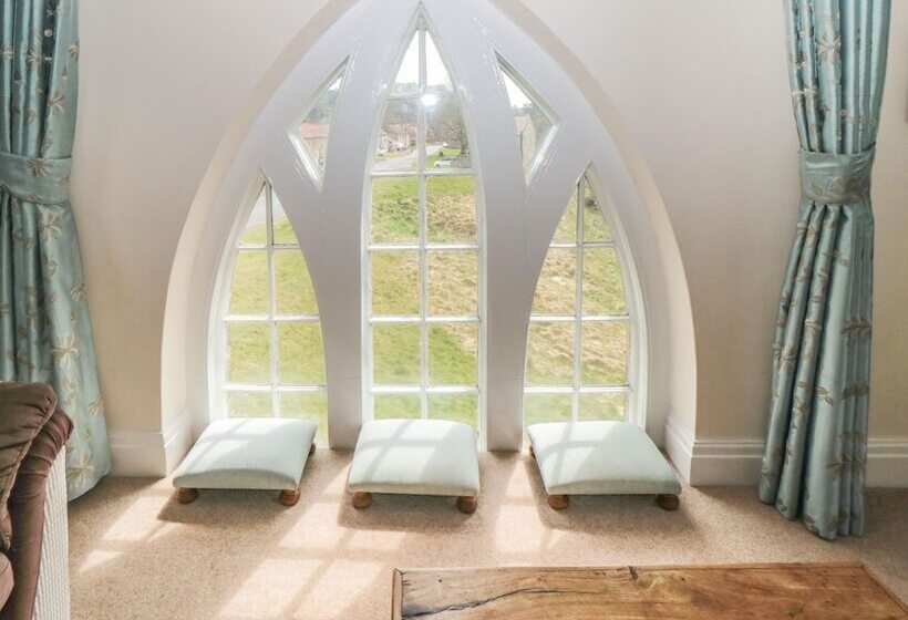 The Old School House