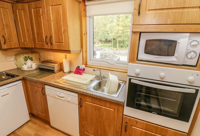 Waterhead Apartment C