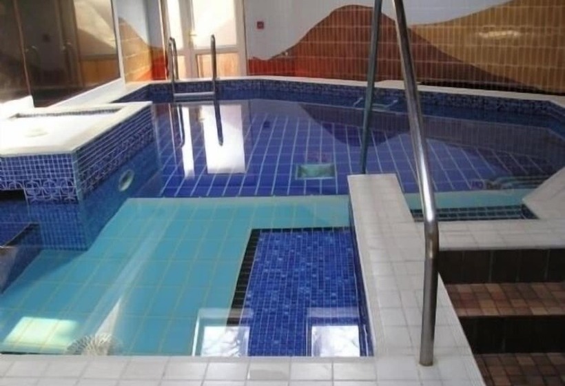 Waterhead Apartment F