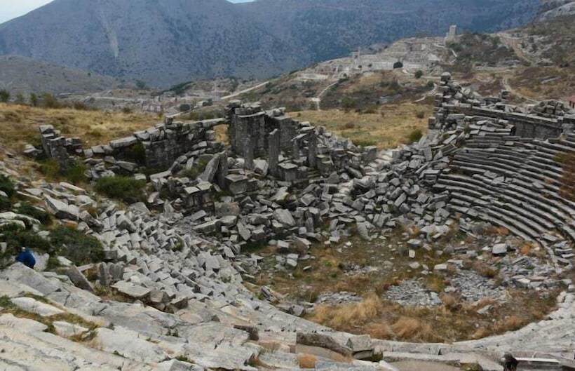 Alanlar Alabalık Ve Otel