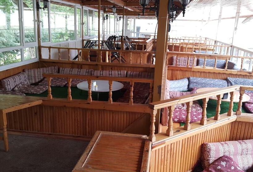 Alanlar Alabalık Ve Otel