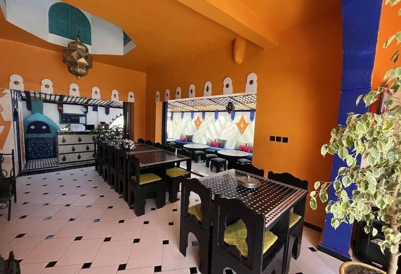 호스텔 Riad Dar Naima Imsouane