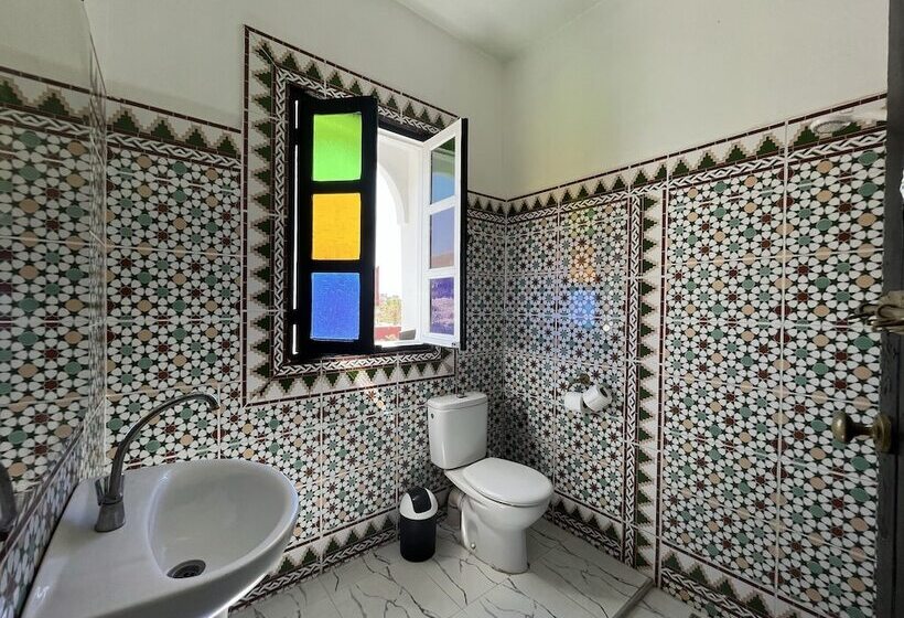 호스텔 Riad Dar Naima Imsouane