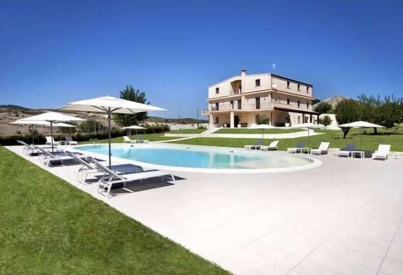Arucimeli Resort