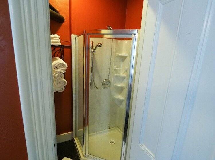 Back Inn Time Bed & Breakfast