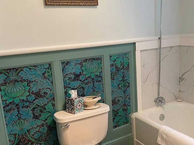 Back Inn Time Bed & Breakfast