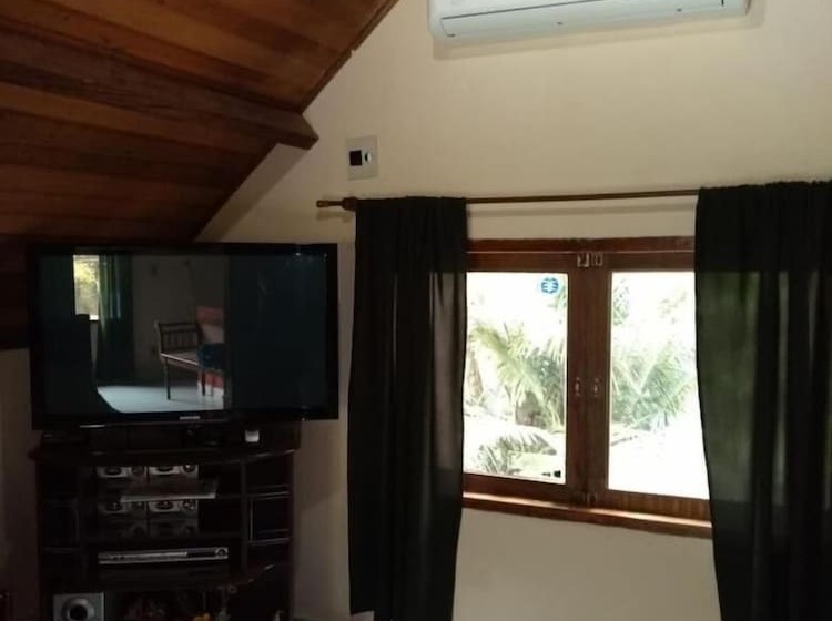 Bed and Breakfast Acomodação Penedo