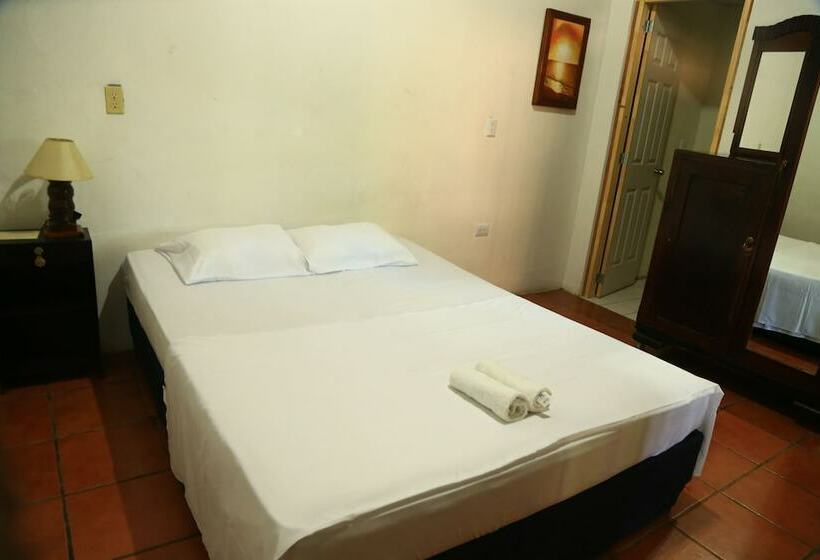 مبيت وإفطار Casa De Los Berrios