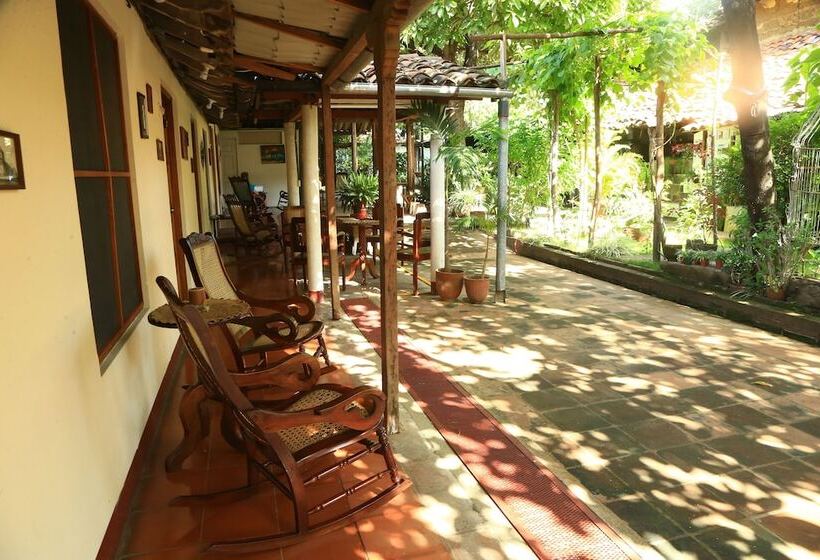 مبيت وإفطار Casa De Los Berrios