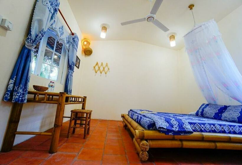 تختخواب و صبحانه Homestay Bentre Coco Lodge
