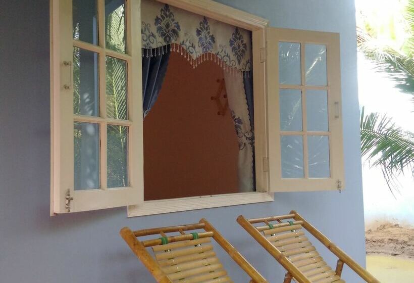 تختخواب و صبحانه Homestay Bentre Coco Lodge