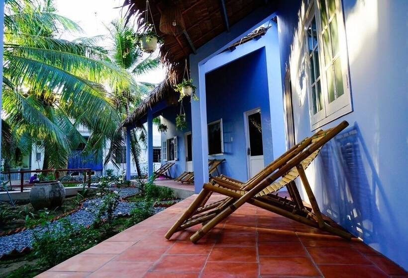 تختخواب و صبحانه Homestay Bentre Coco Lodge